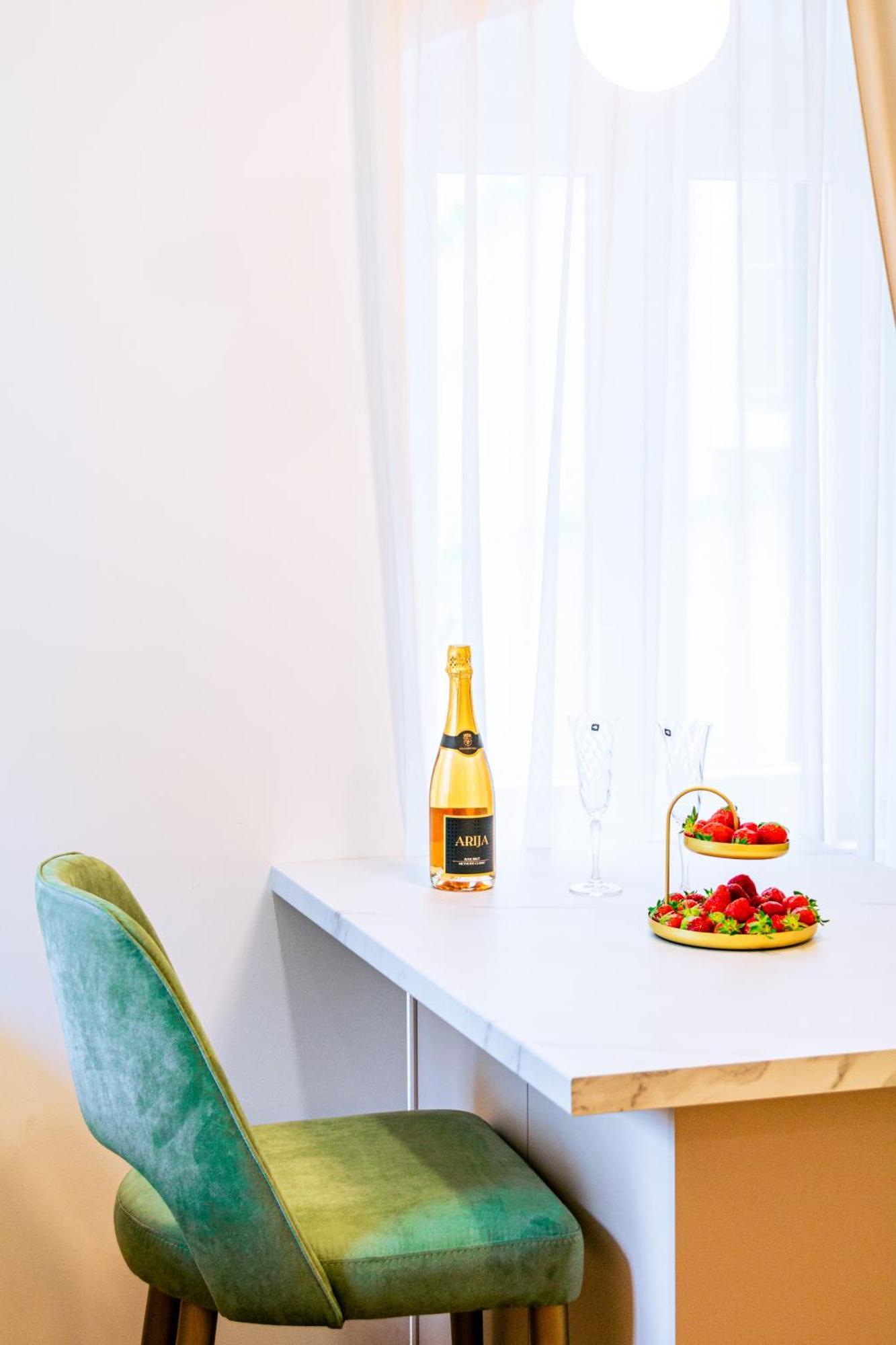 Luxury 2 Bedroom-2 Bathroom Apartment & Studio App With Rooftop Terrace Split Zimmer foto