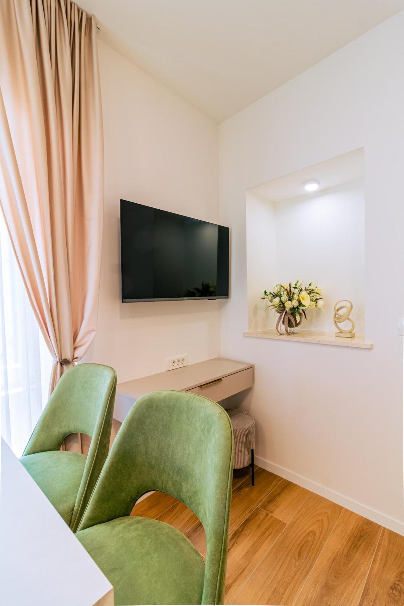 Luxury 2 Bedroom-2 Bathroom Apartment & Studio App With Rooftop Terrace Split Zimmer foto